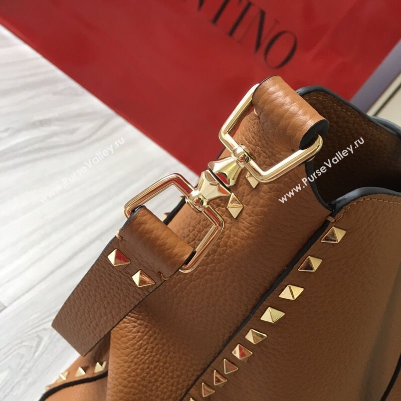 Valentino Small Grainy Calfskin Leather Rockstud Hobo Bag 50031L Brown 2020 (JD-20112755)