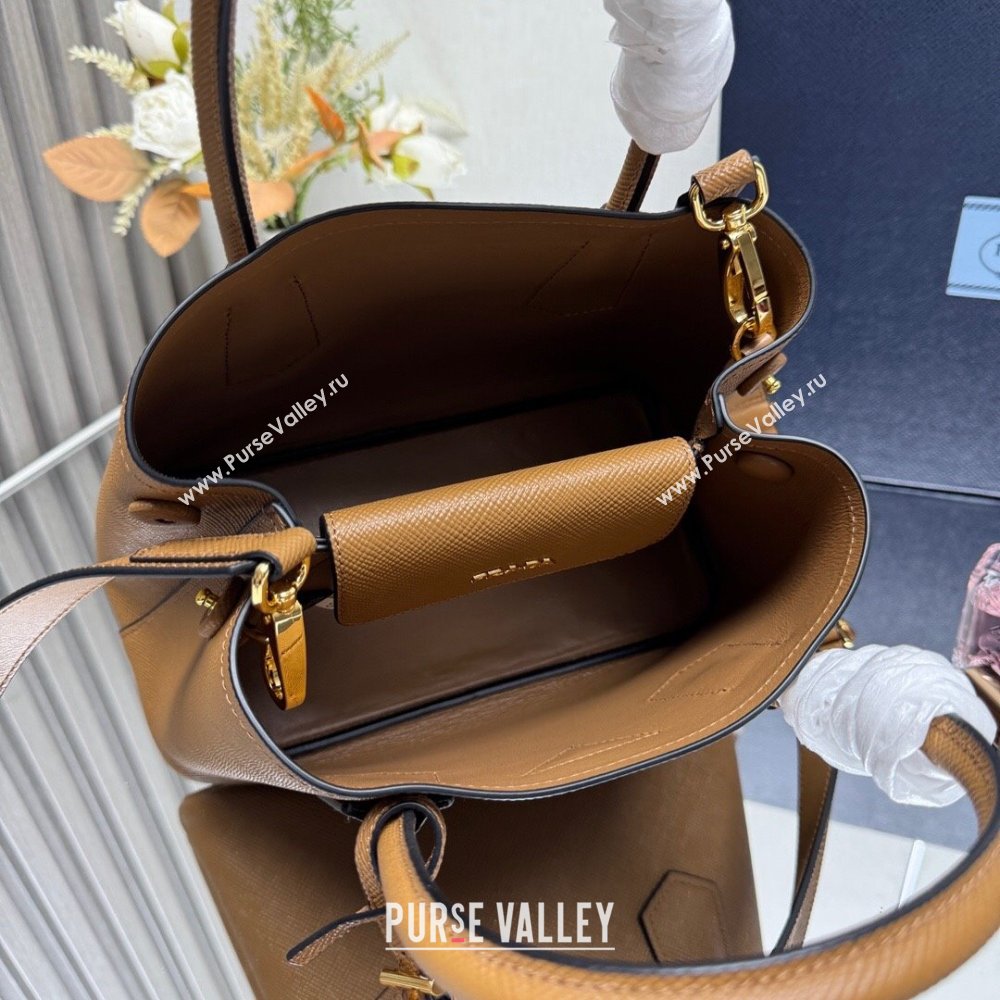 Prada Double small Saffiano leather bag Brown 2025 1BG443 0929 (YZ-250929052)