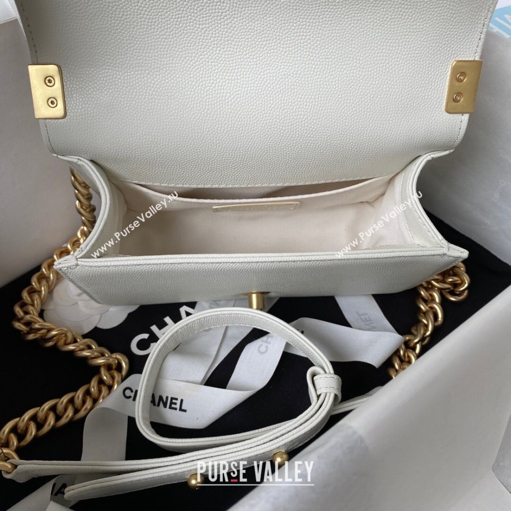 Chanel Small Boy Chanel Handbag with Handle in Grained Calfskin White 2023 (YEZI-23110609)