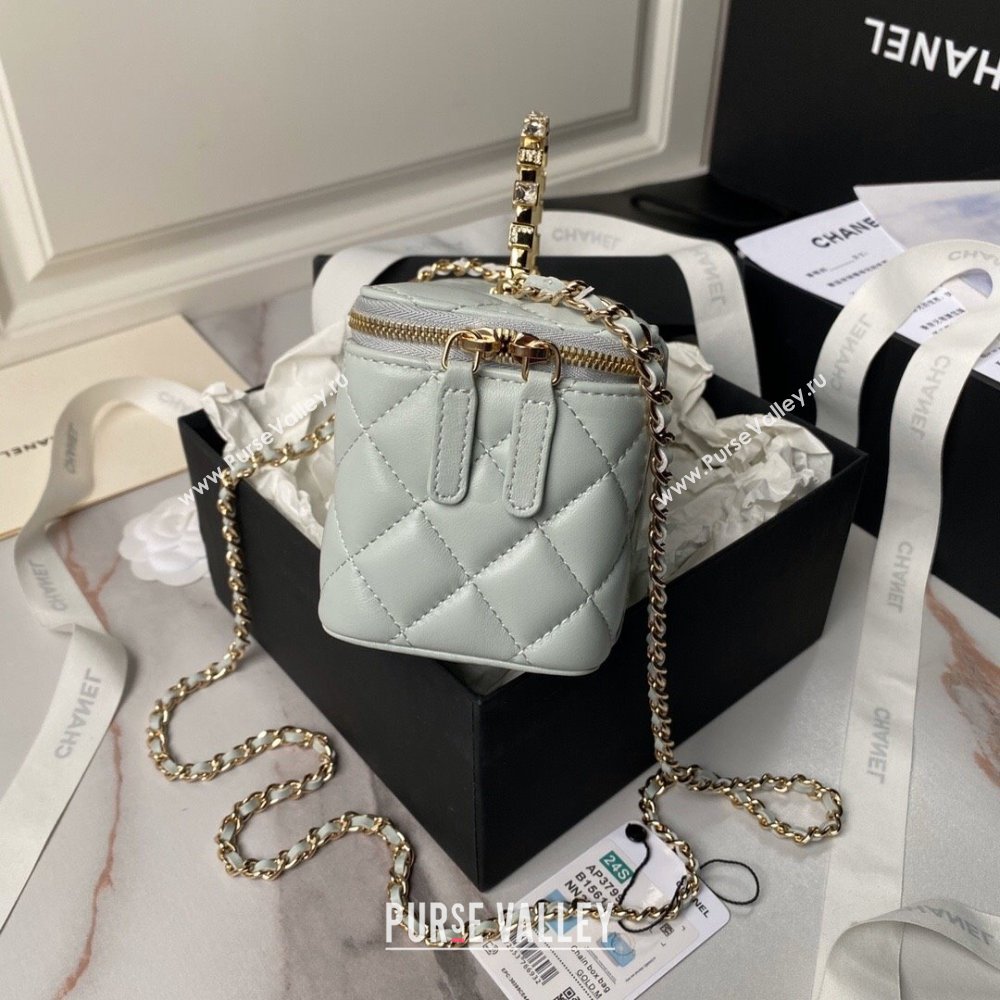 Chanel Lambskin Vanity Case Clutch with Chain AP3799 Light Grey 2024 (YEZI-24071105)