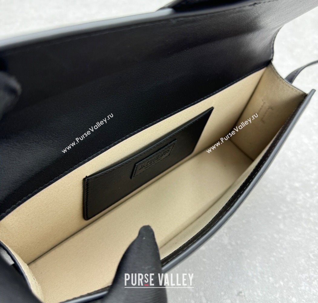 Jacquemus Le Bambino Long Envelope Medium Shoulder Bag in Calf Leather Black 2025 2036 (ningm-250804126)