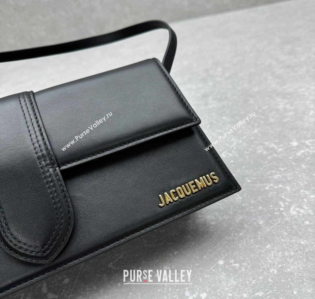 Jacquemus Le Bambino Long Envelope Medium Shoulder Bag in Calf Leather Black 2025 2036 (ningm-250804126)