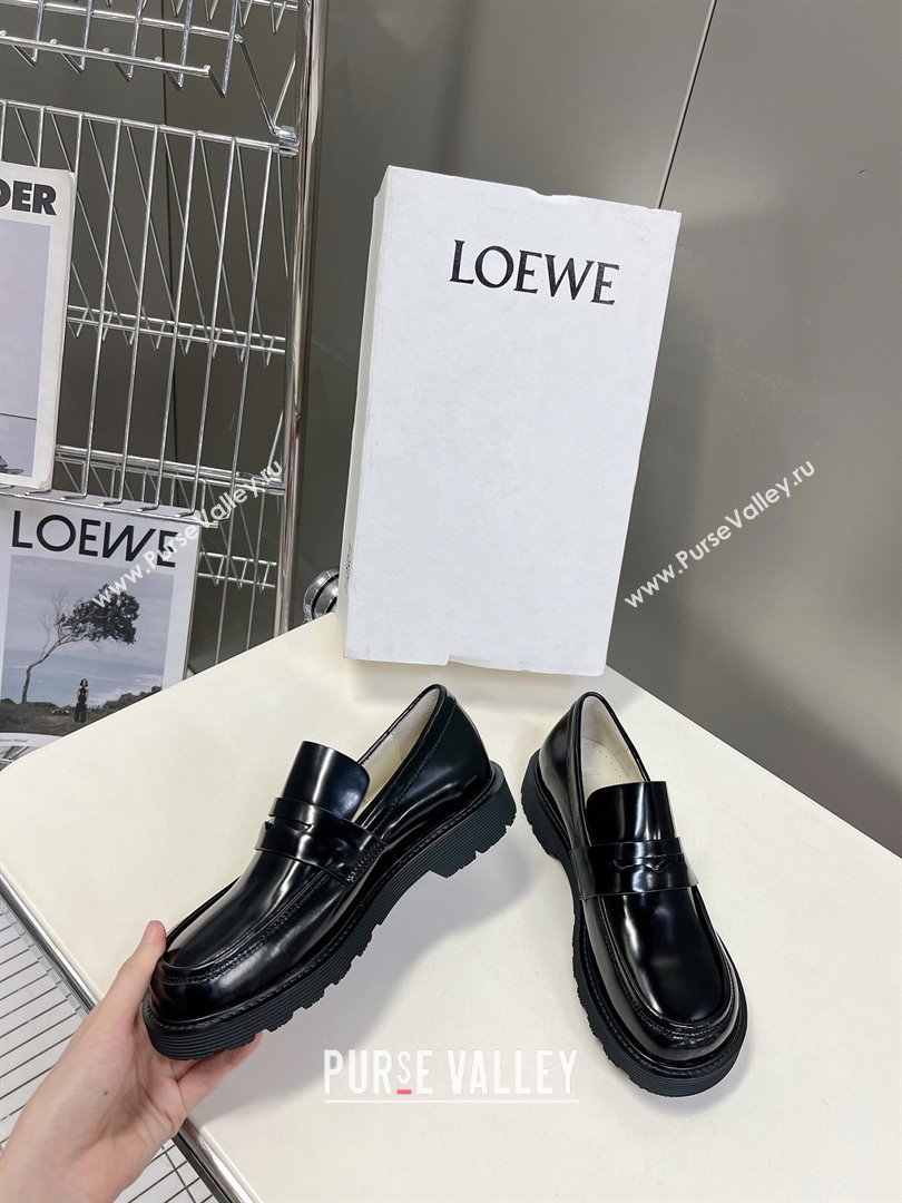 Loewe Blaze loafers in shiny calfskin Black 2023 (KER-231205068)