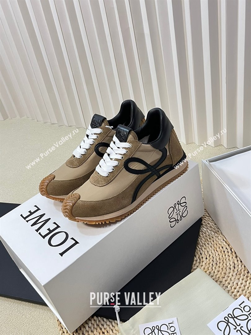 Loewe Flow Runner Sneakers in Nylon and Suede Beige/Kaki/Black 2024 0129 (KL-240129037)