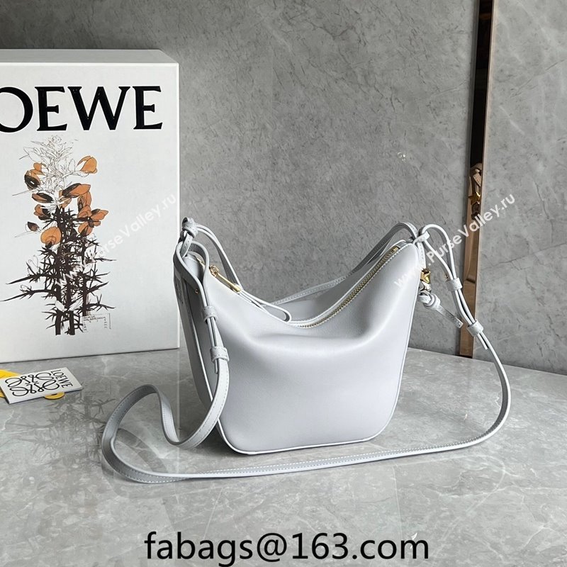 Loewe Mini Hammock Hobo bag in Classic Calfskin Pale Grey 2023 262315 (Ys-240202040)