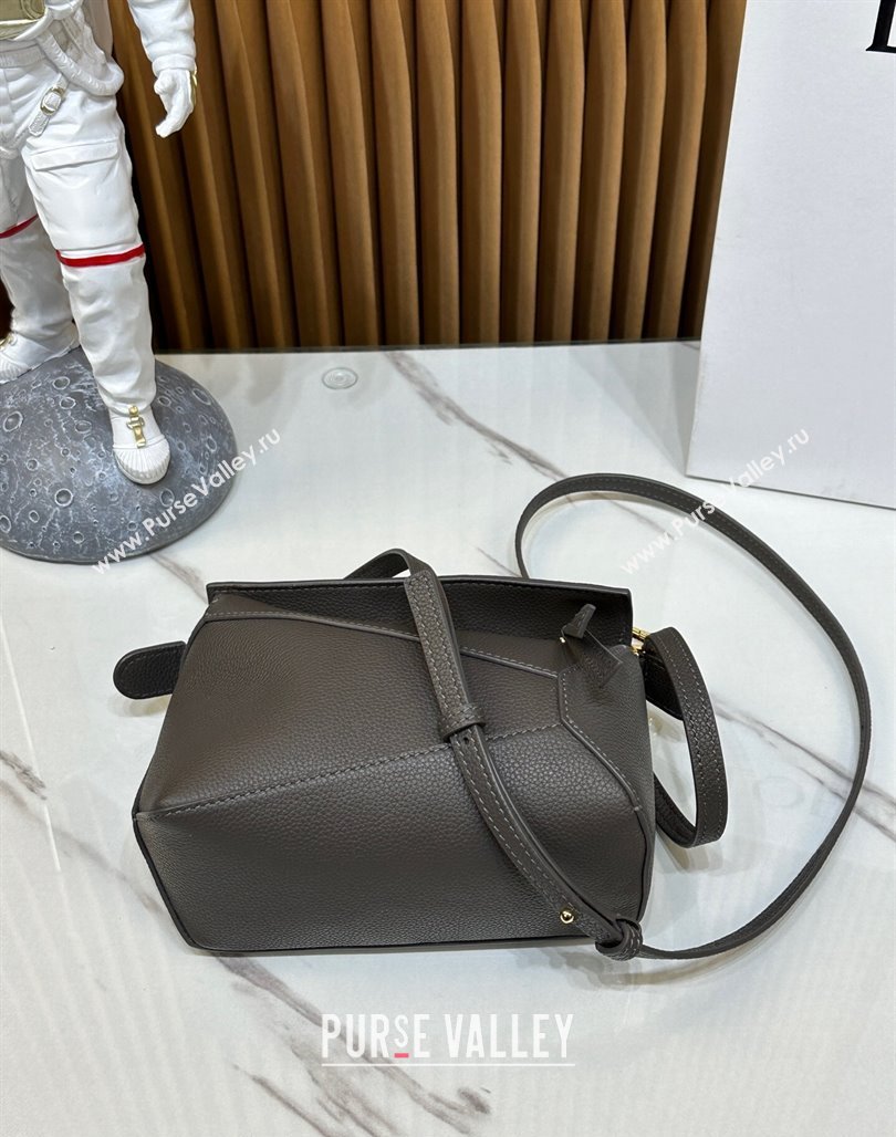 Loewe Mini Puzzle Edge bag in Litchi-Grained Calfskin Dark Grey 2024 0202 (Ys-240202051)