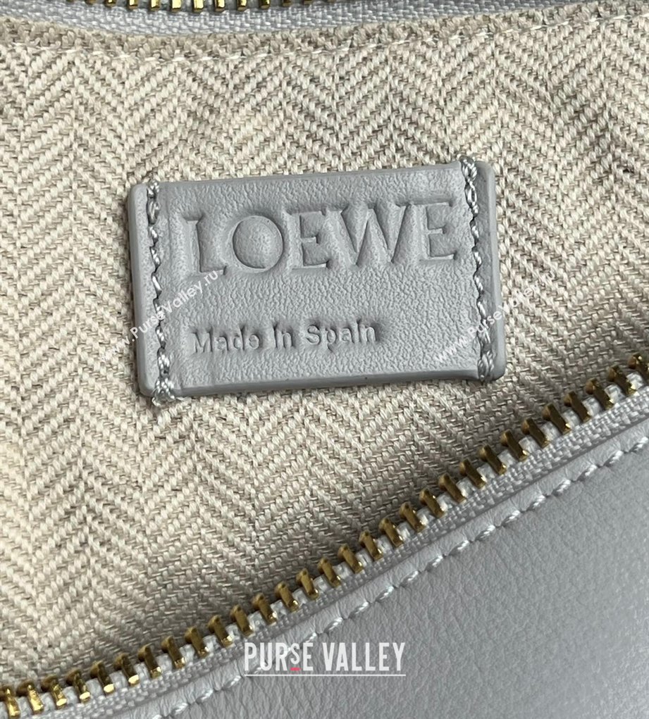 Loewe Mini Hammock Hobo bag in Classic Calfskin Pale Grey 2023 262315 (Ys-240202040)