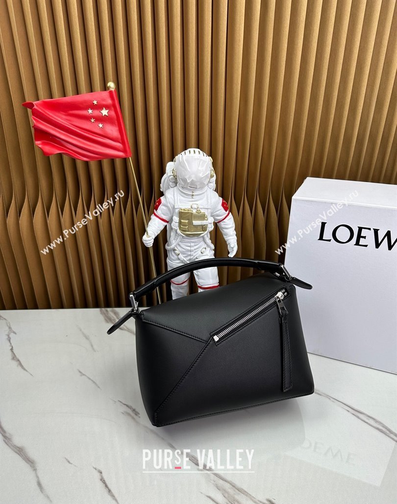 Loewe Small Puzzle Edge bag in Smooth Calfskin Black 2024 0202 (Ys-240202063)