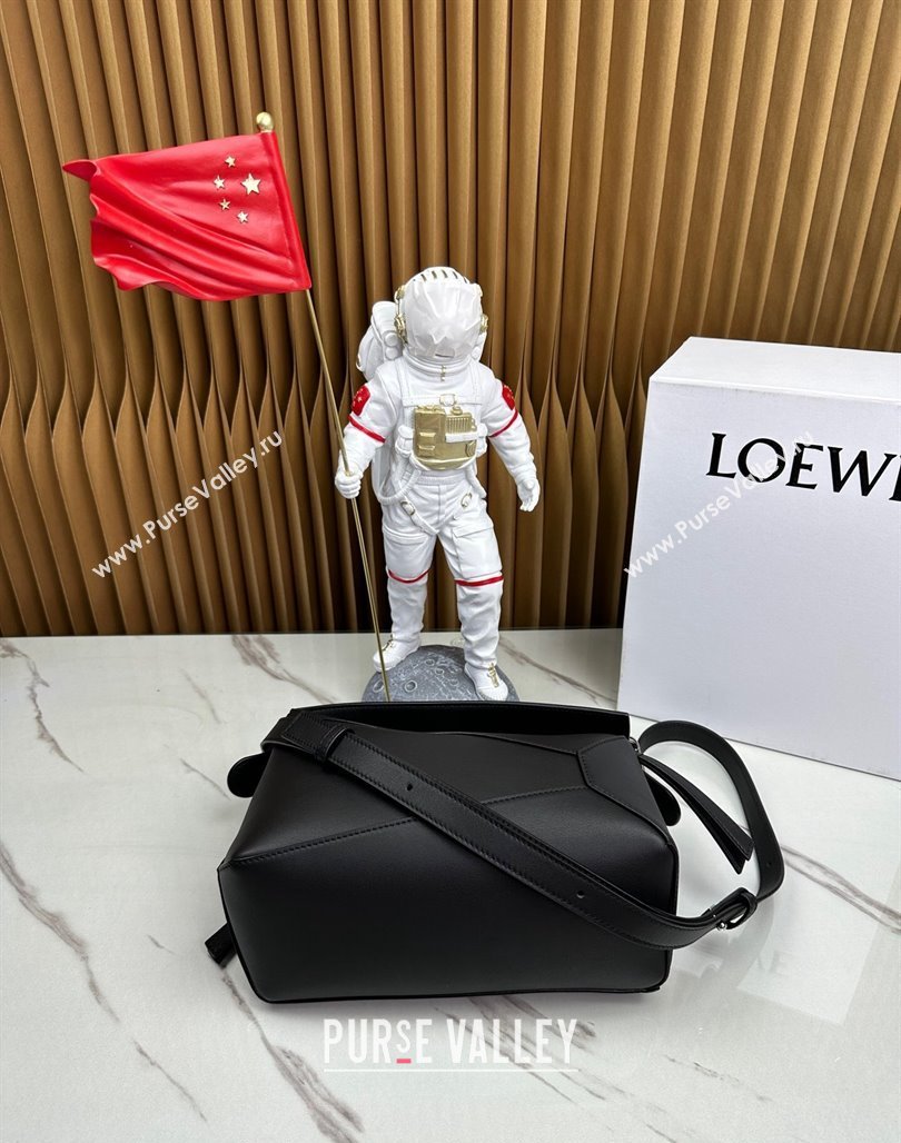 Loewe Small Puzzle Edge bag in Smooth Calfskin Black 2024 0202 (Ys-240202063)