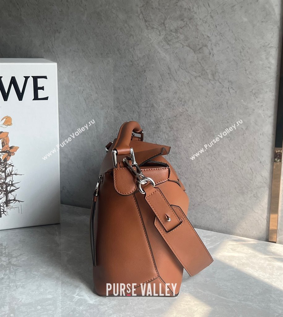 Loewe Puzzle Medium Bag in Smooth Calfskin Caramel Brown 2024 3002B (nana-240202066)