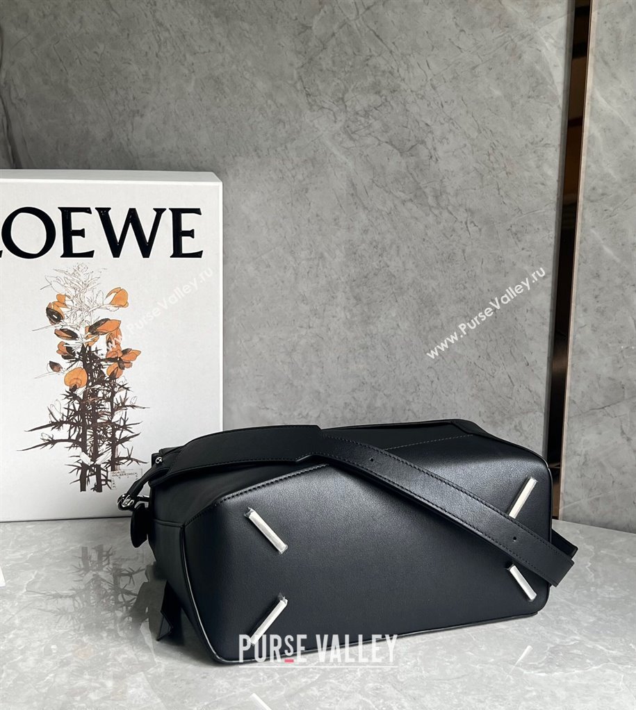 Loewe Puzzle Medium Bag in Smooth Calfskin Black 2024 3002B (nana-240202067)