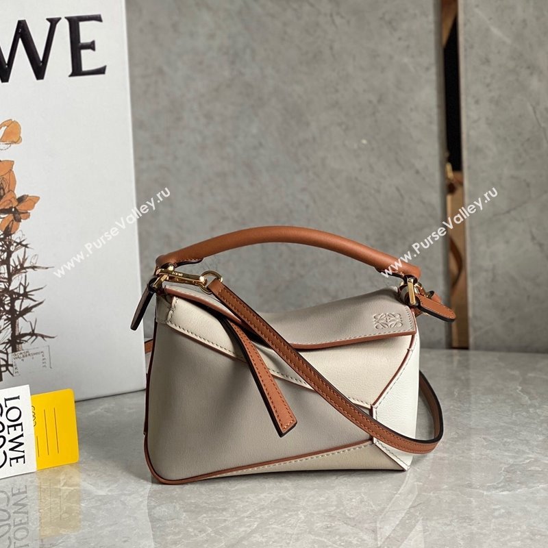 Loewe Mini Puzzle bag in Classic Calfskin White/Grey/Brown 2024 0202 (Ys-240202046)