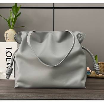 Loewe Large Flamenco clutch in nappa calfskin Pearly Grey 2024 062350 (Ys-240221079)