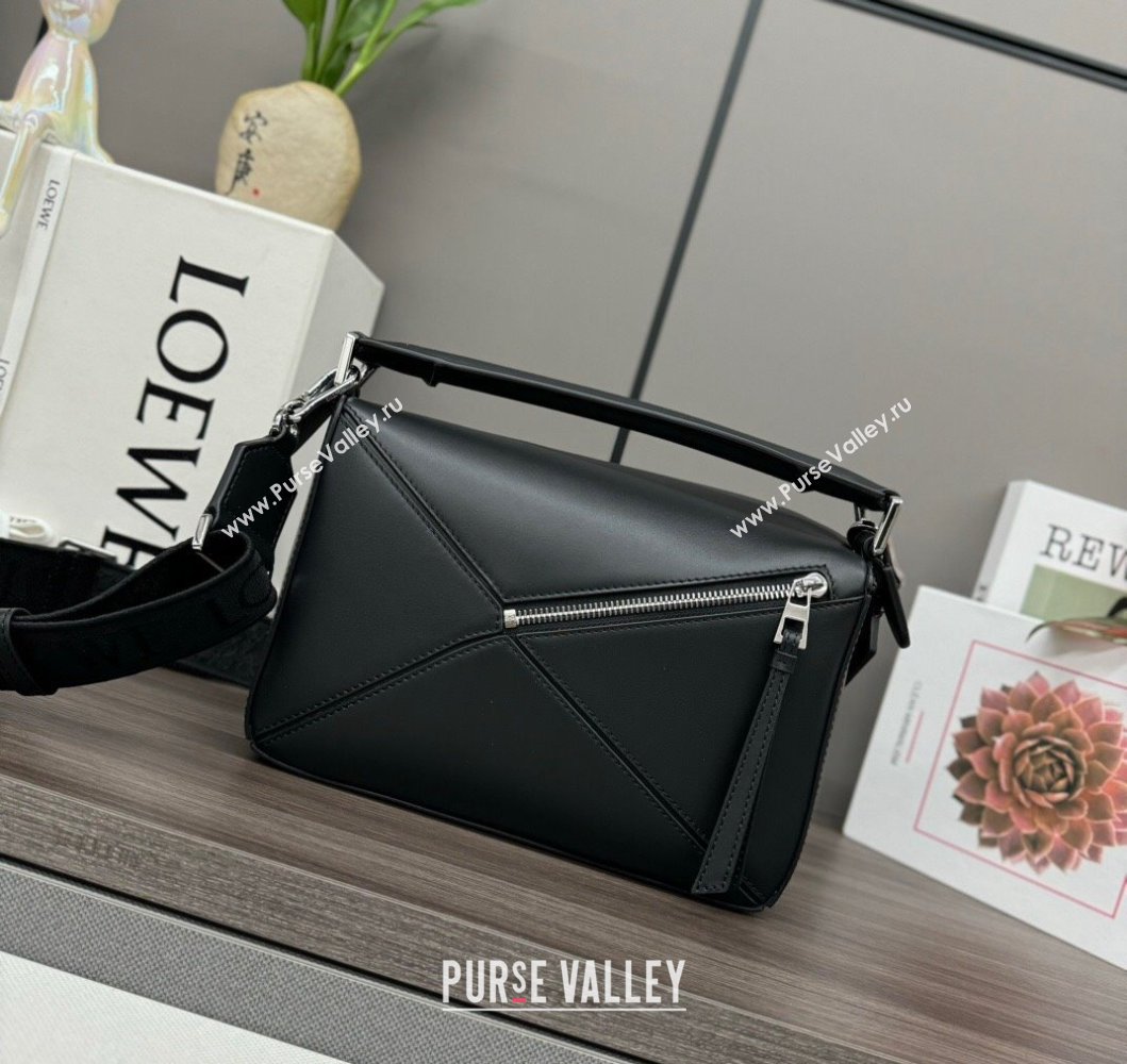 Loewe Small Puzzle bag in Satin Calfskin with Jacquard Strap Black 2024 262305 (Ys-240221087)