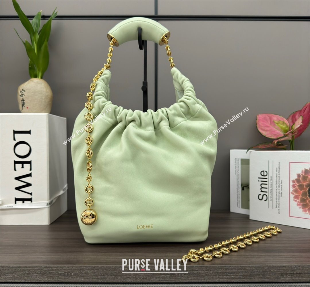 Loewe Small Squeeze bag in nappa lambskin Jade Green 2023 652329 (Ys-240418053)