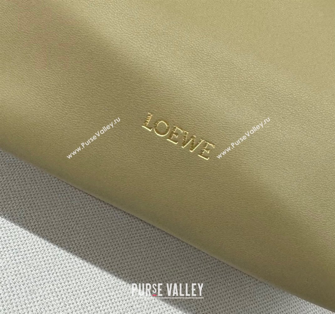 Loewe Small Squeeze bag in nappa lambskin Clay Green 2023 652329 (Ys-240418054)