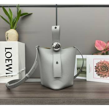 Loewe Mini Pebble Bucket bag in mellow calfskin Light Grey 2024 062342 (Ys-240418059)