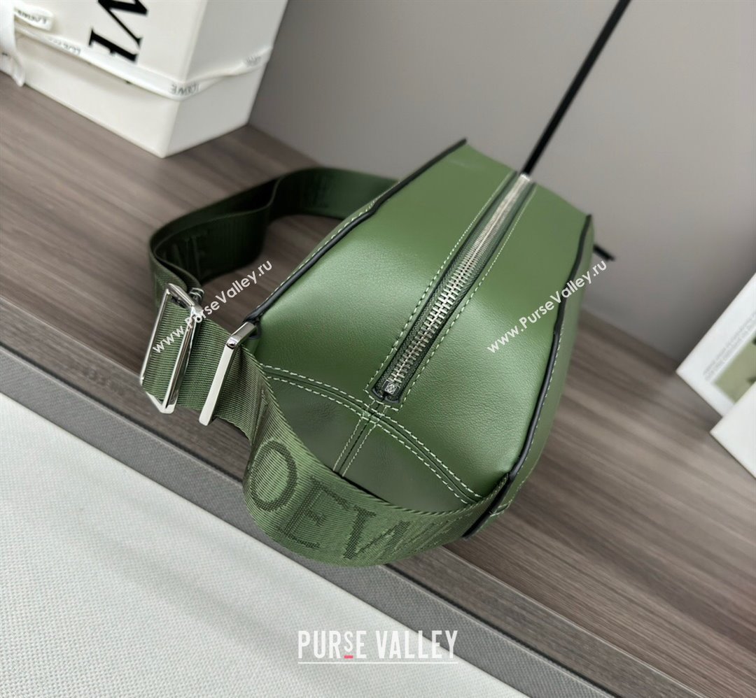 Loewe Convertible Sling Shoulder Bag in classic calfskin Hunter Green 2024 262243 (Ys-240805020)