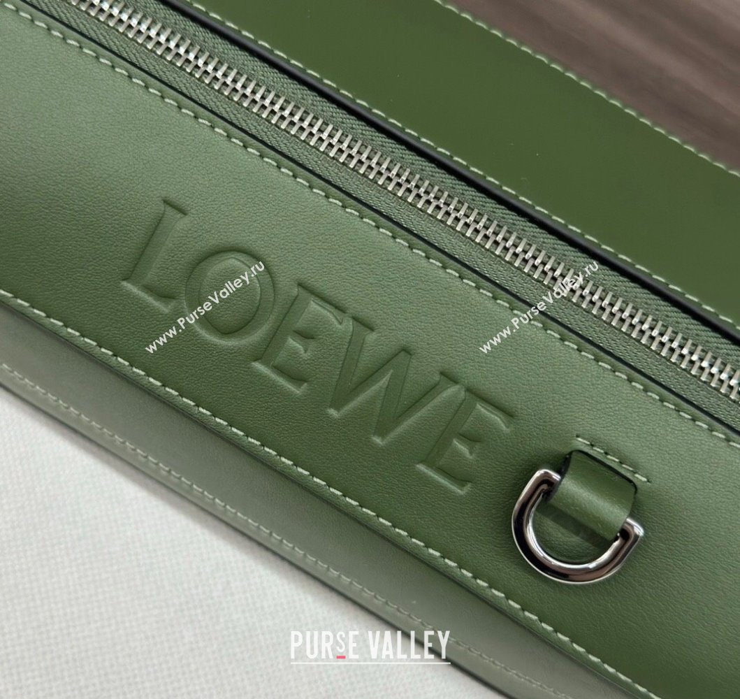 Loewe Convertible Sling Shoulder Bag in classic calfskin Hunter Green 2024 262243 (Ys-240805020)