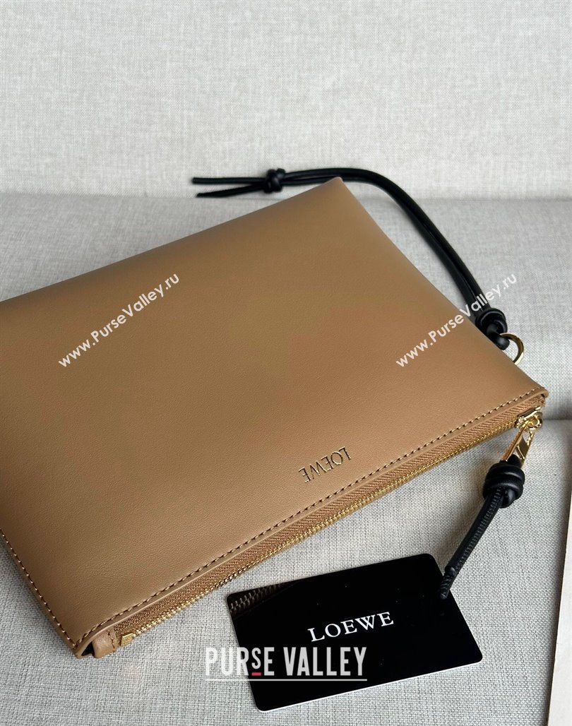 Loewe Knot T pouch in shiny nappa calfskin Light Brown 2024 3045 (nana-240527001)