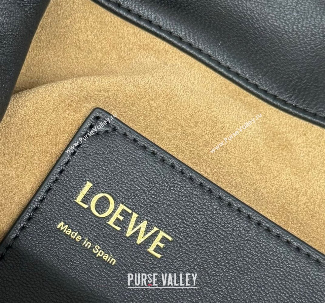 Loewe Flamenco Purse Bucket bag in mellow nappa lambskin Black 2024 012406 (Ys-240805032)