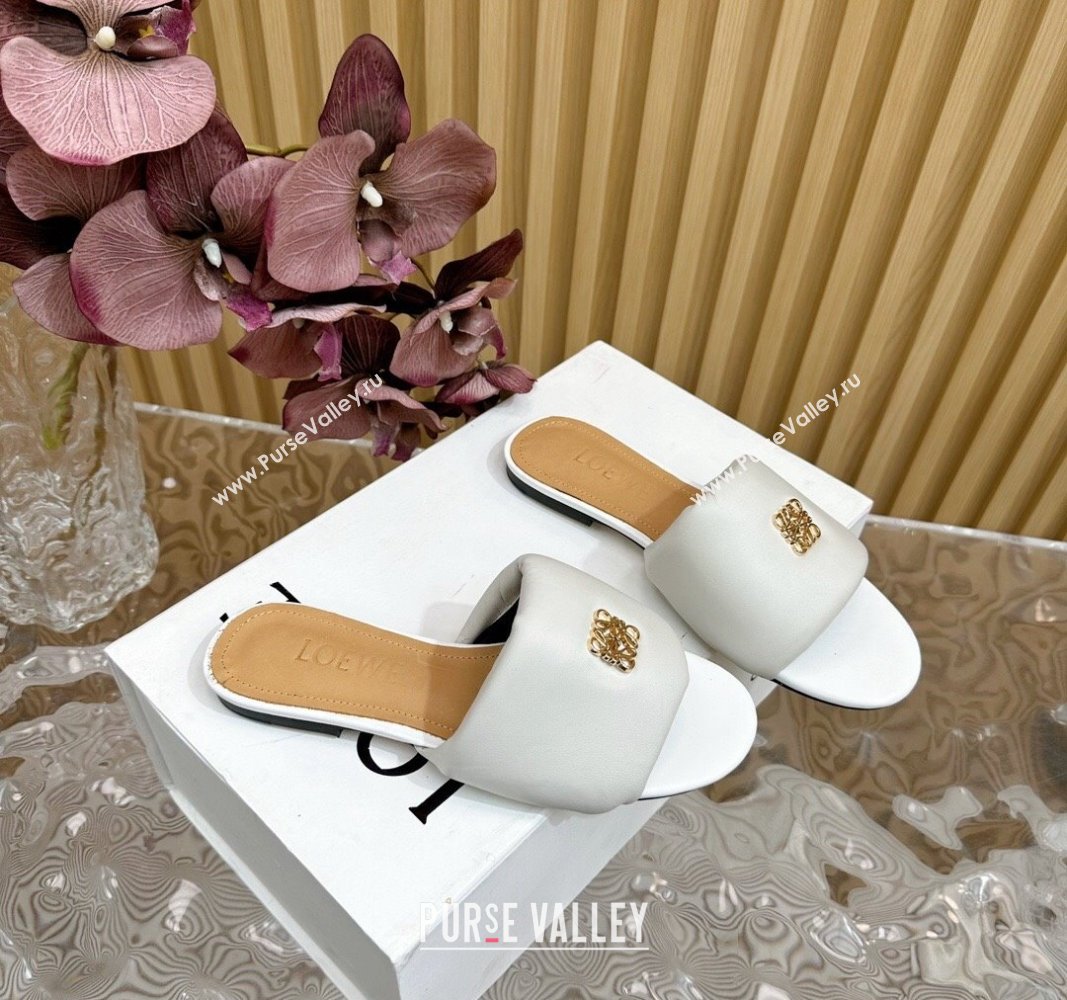 Loewe Nappa Leather Flat Slides Sandal White 2024 0703 (KL-240703067)