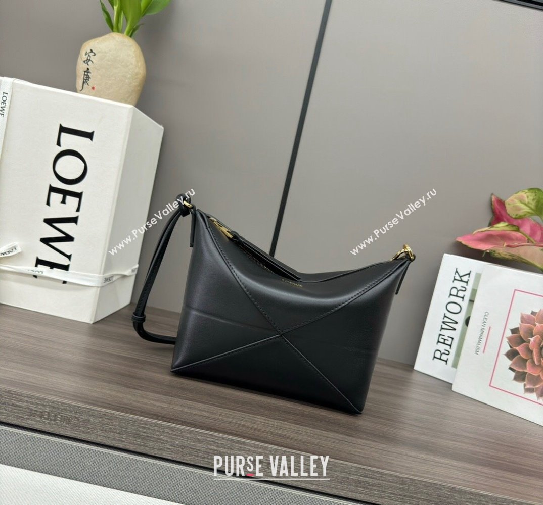 Loewe Puzzle Fold pouch in shiny nappa calfskin Black 2024 012415 (Ys-240713019)