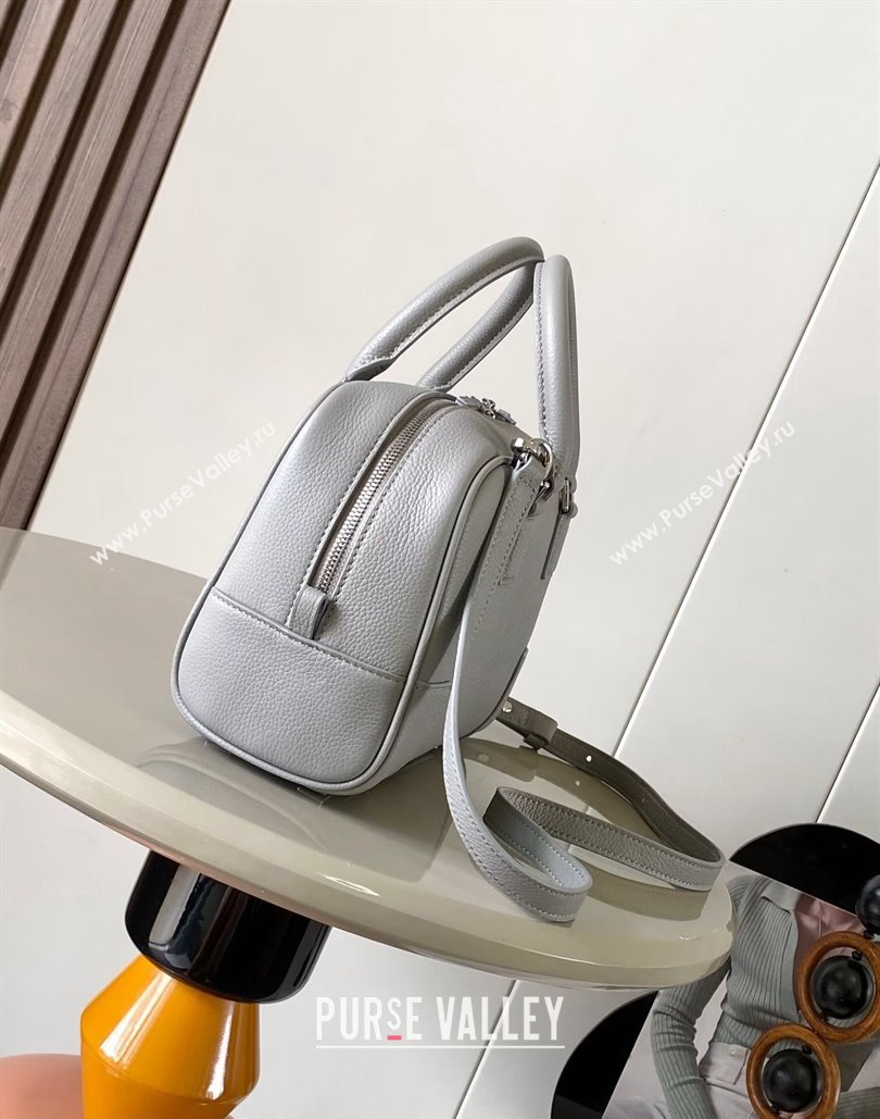 Loewe Amazona 23 Small Top Handle Bag in soft grained calfskin Light Grey 2024 (Ys-240805017)