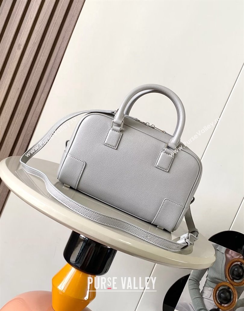 Loewe Amazona 23 Small Top Handle Bag in soft grained calfskin Light Grey 2024 (Ys-240805017)