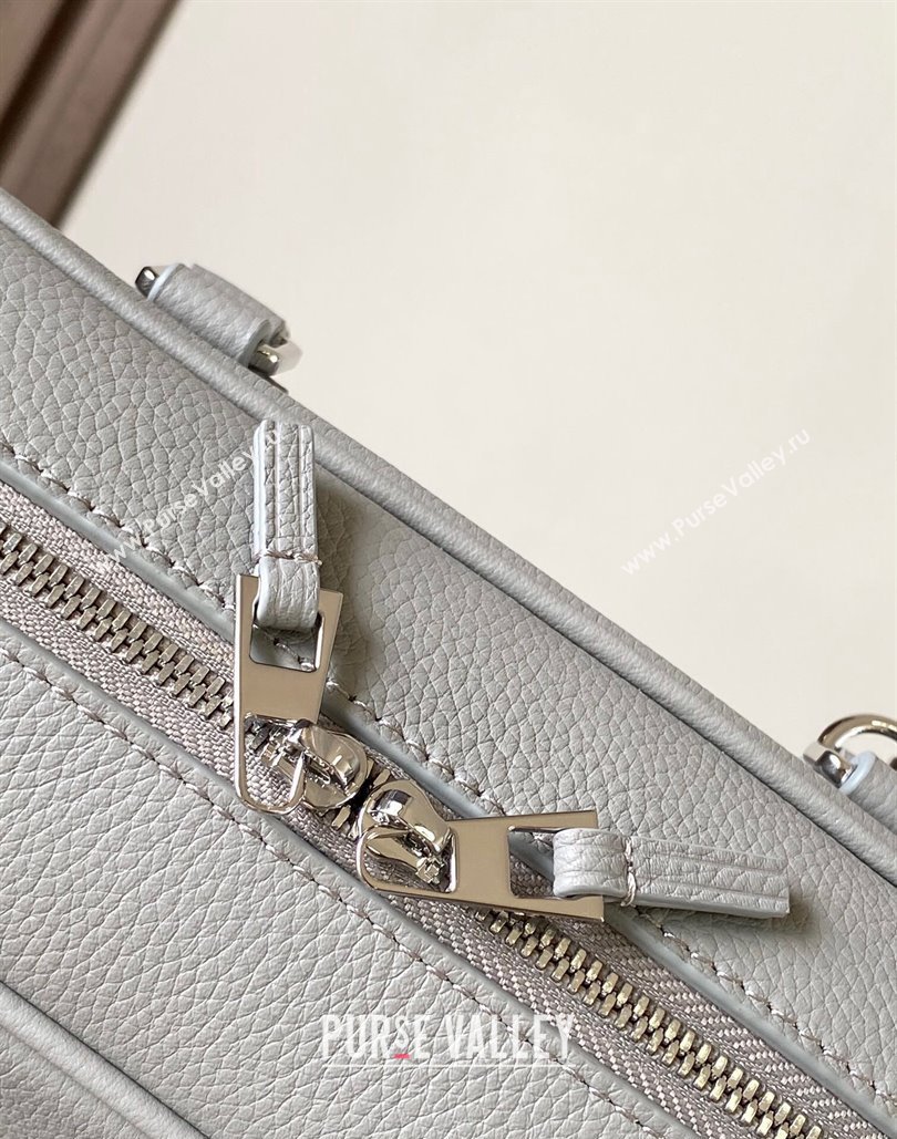 Loewe Amazona 23 Small Top Handle Bag in soft grained calfskin Light Grey 2024 (Ys-240805017)