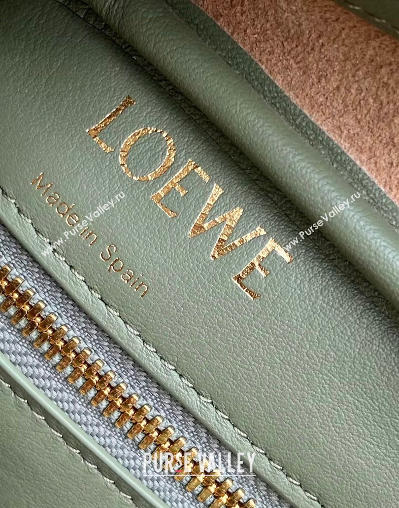 Loewe Amazona 23 Small Top Handle Bag in Nappa Calfskin Avocado Green 2024 (Ys-240805018)