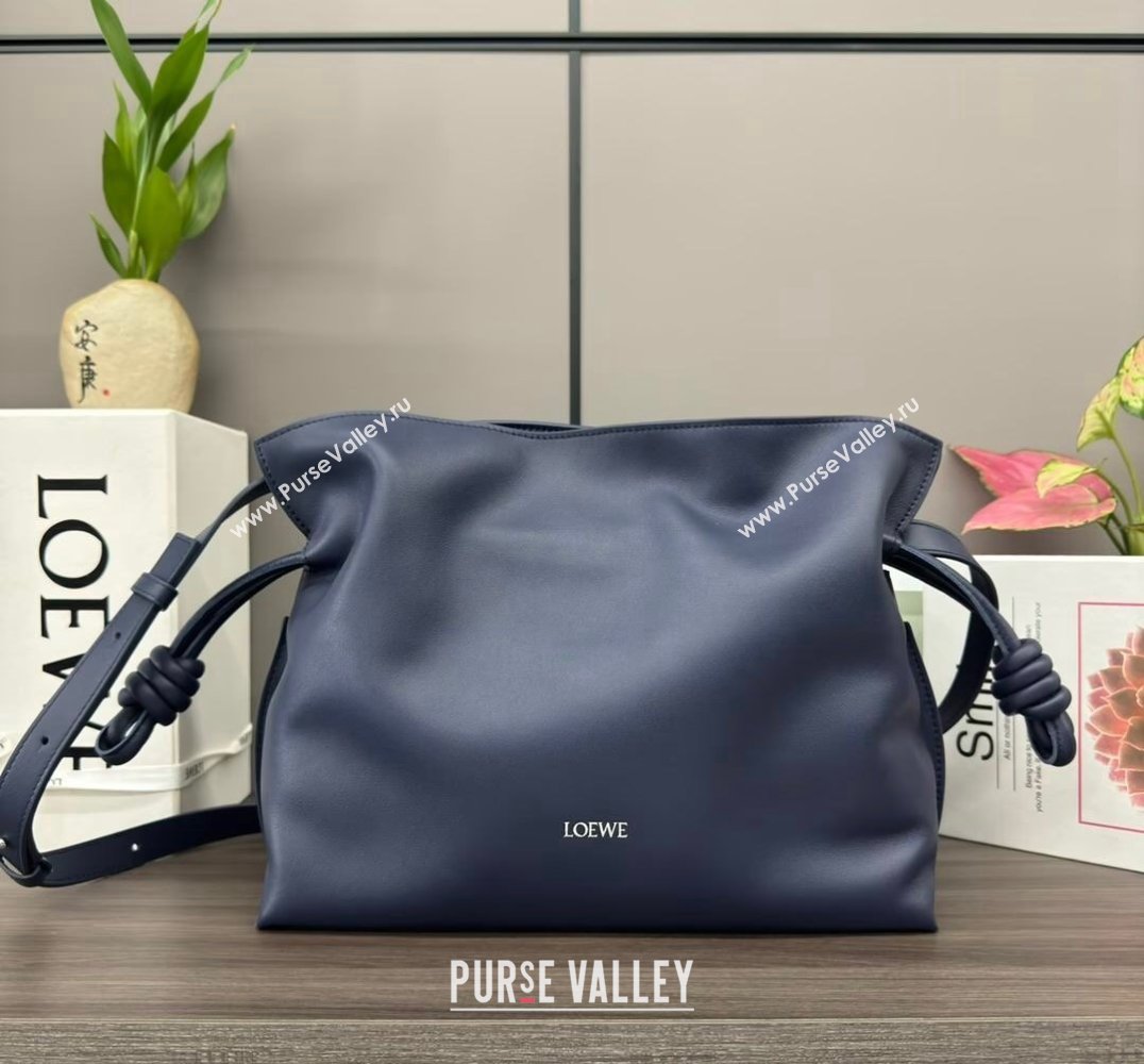 Loewe Flamenco Medium Clutch in Nappa Calfskin Abyss Blue 2026 262386 (Ys-260121072)