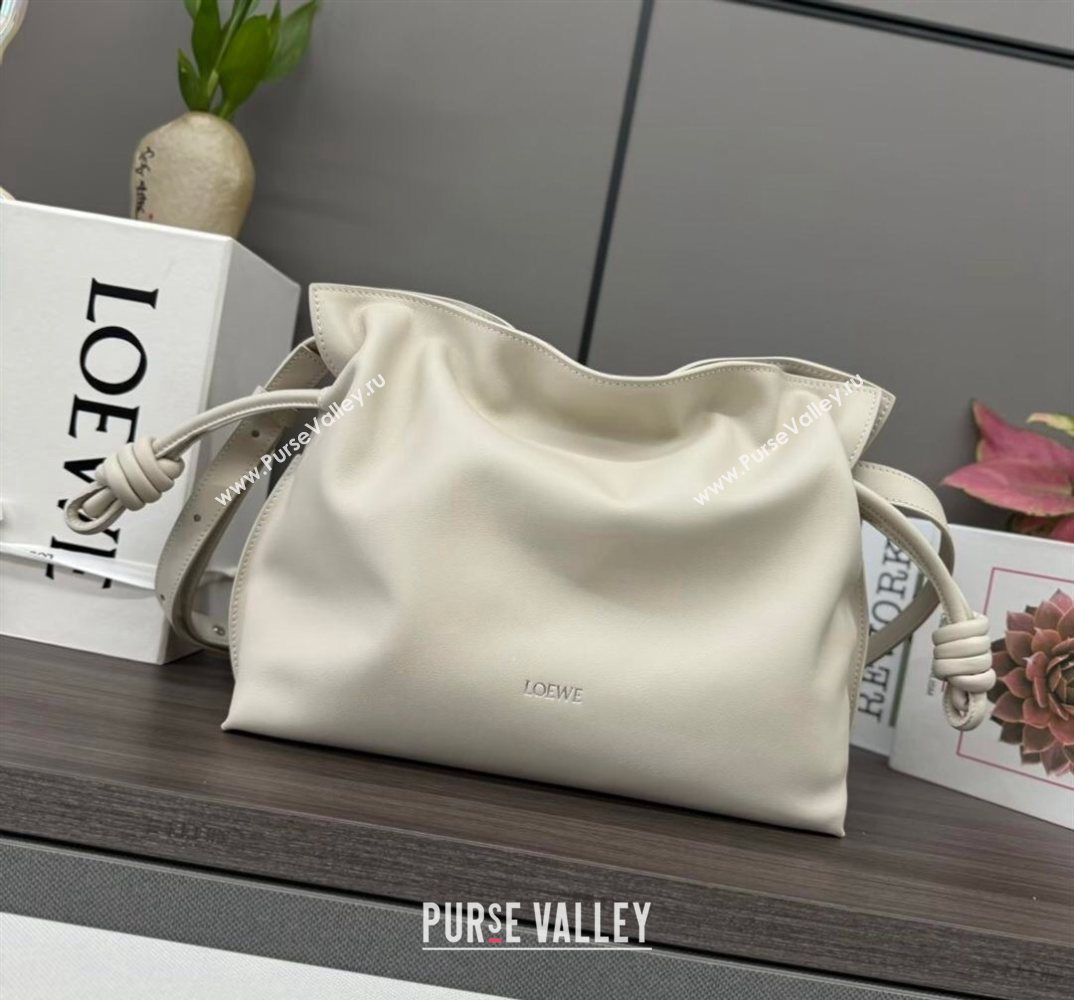 Loewe Flamenco Medium Clutch in Nappa Calfskin Leather Sea Salt White 2026 262386 (Ys-260121078)