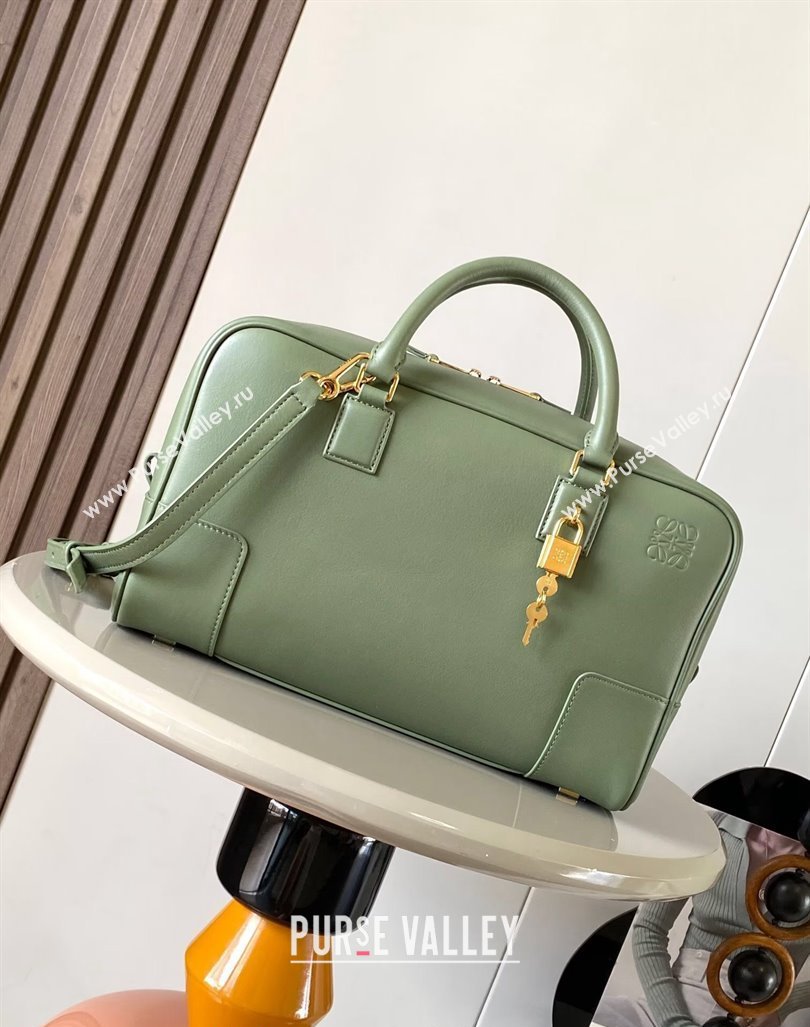 Loewe Amazona 28 Medium Top Handle Bag in Nappa Calfskin Avocado Green 2024 (Ys-240805004)