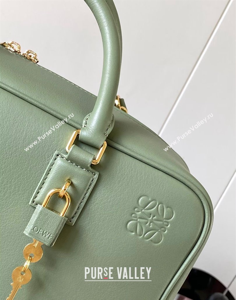 Loewe Amazona 28 Medium Top Handle Bag in Nappa Calfskin Avocado Green 2024 (Ys-240805004)