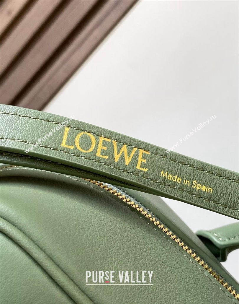 Loewe Amazona 28 Medium Top Handle Bag in Nappa Calfskin Avocado Green 2024 (Ys-240805004)