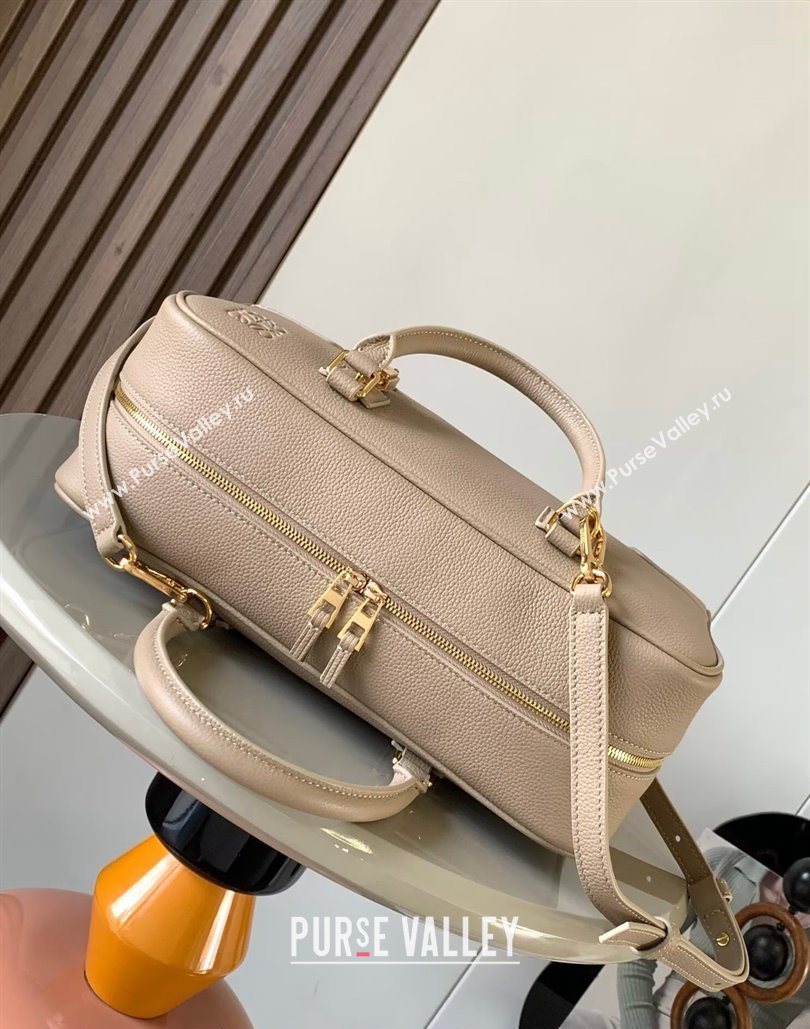 Loewe Amazona 28 Medium Top Handle Bag in soft grained calfskin Sand Beige 2024 (Ys-240805005)