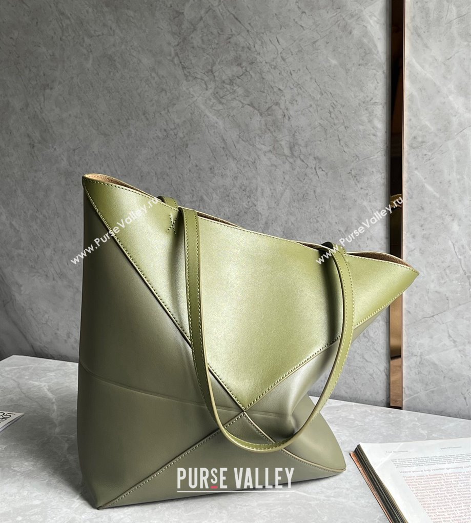 Loewe Medium Puzzle Fold Tote Bag in patchwork calfskin Olive/Khaki Green 2024 (nana-240920064)