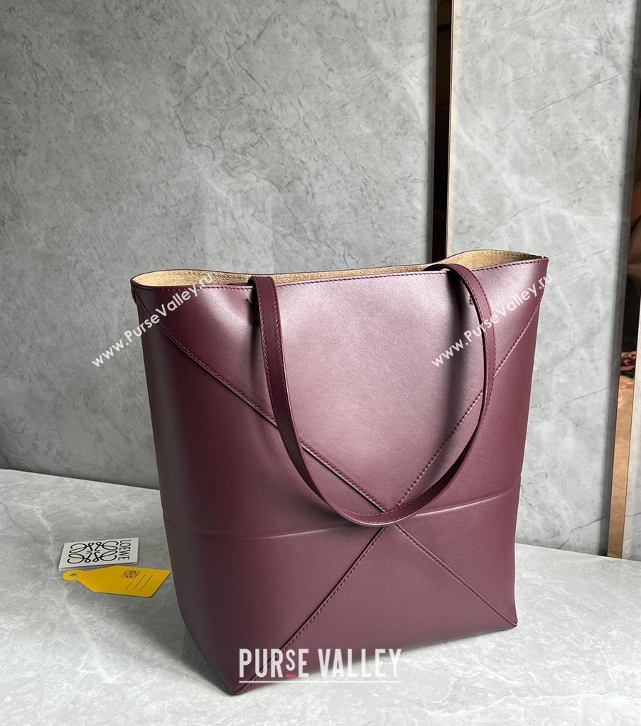 Loewe Medium Puzzle Fold Tote Bag in shiny calfskin Dark Burgundy 2024 (nana-240920065)