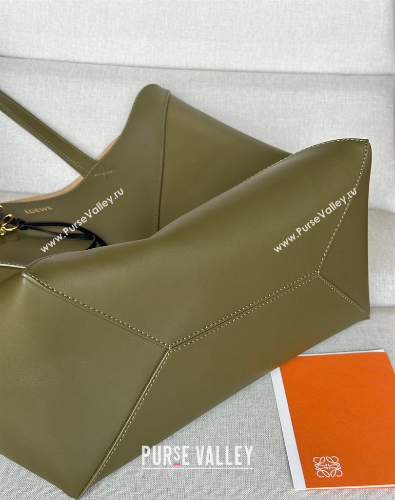 Loewe Large Puzzle Fold Tote Bag in shiny calfskin Olive Green 2024 (nana-240920069)