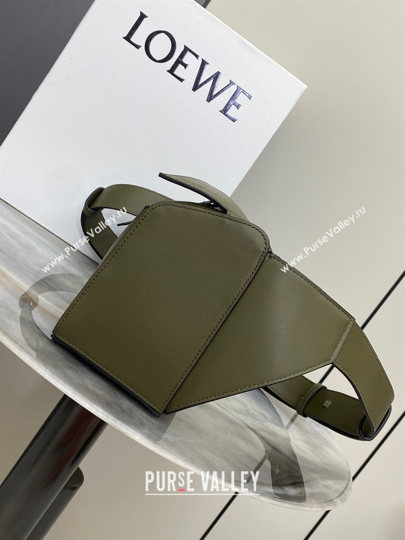 Loewe Small Puzzle Bumbag in Classic Calfskin Olive Green 2024 10176 (nana-24103003)