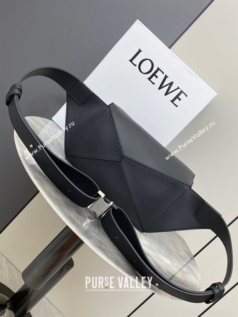 Loewe Small Puzzle Bumbag in Classic Calfskin Black 2024 10176 (nana-24103001)