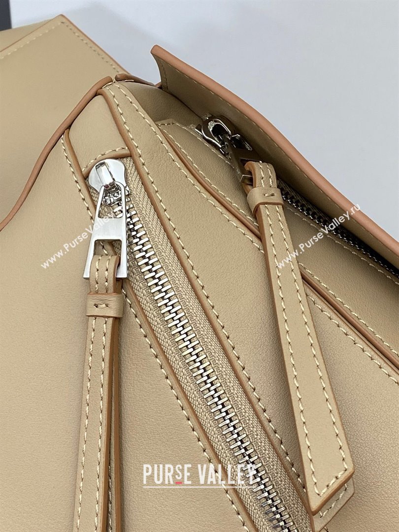 Loewe Small Puzzle Bumbag in Classic Calfskin Beige 2024 10176 (nana-24103007)