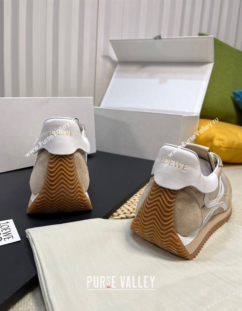 Loewe Flow Runner Sneakers in Nylon and Suede Bege2 2024 1113 (KL-241113061)