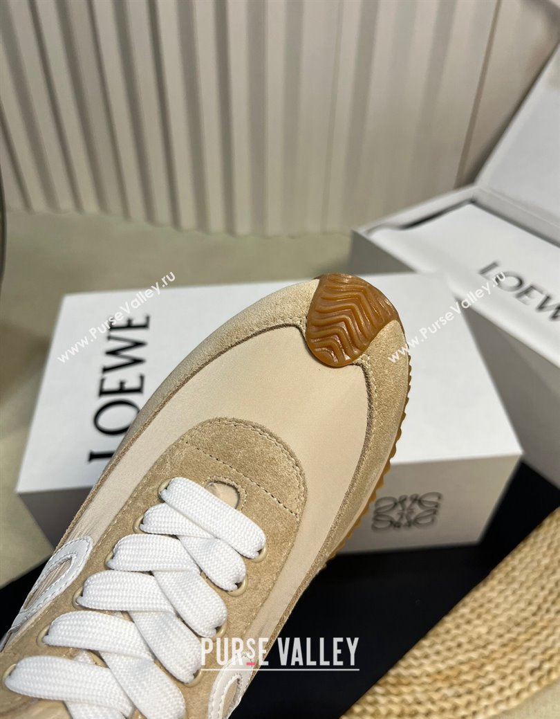 Loewe Flow Runner Sneakers in Nylon and Suede Bege2 2024 1113 (KL-241113061)