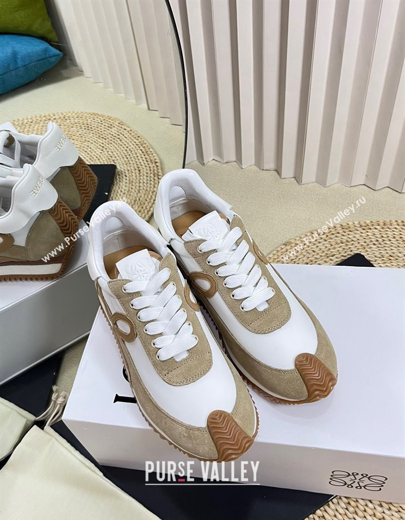 Loewe Flow Runner Sneakers in Nylon and Suede Beige/White 2024 1113 (KL-241113058)