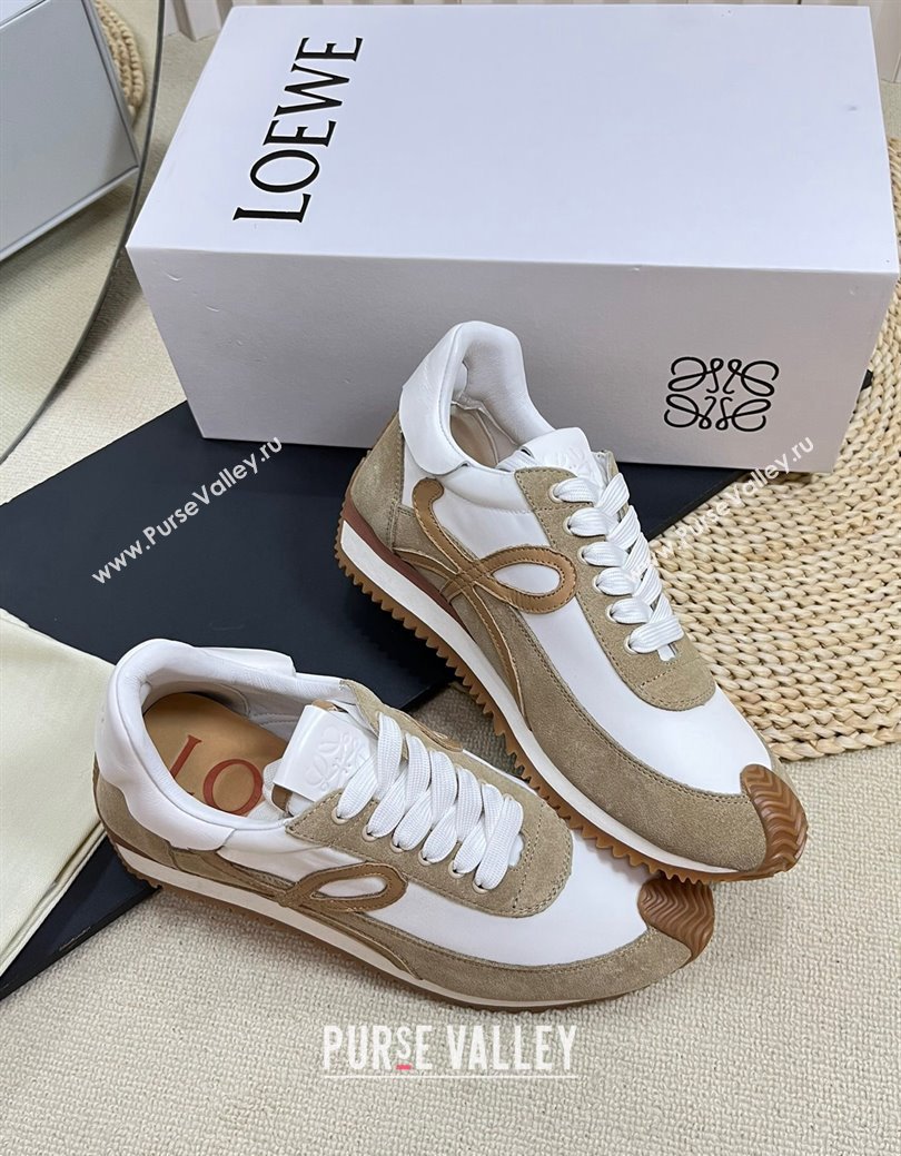 Loewe Flow Runner Sneakers in Nylon and Suede Beige/White 2024 1113 (KL-241113058)