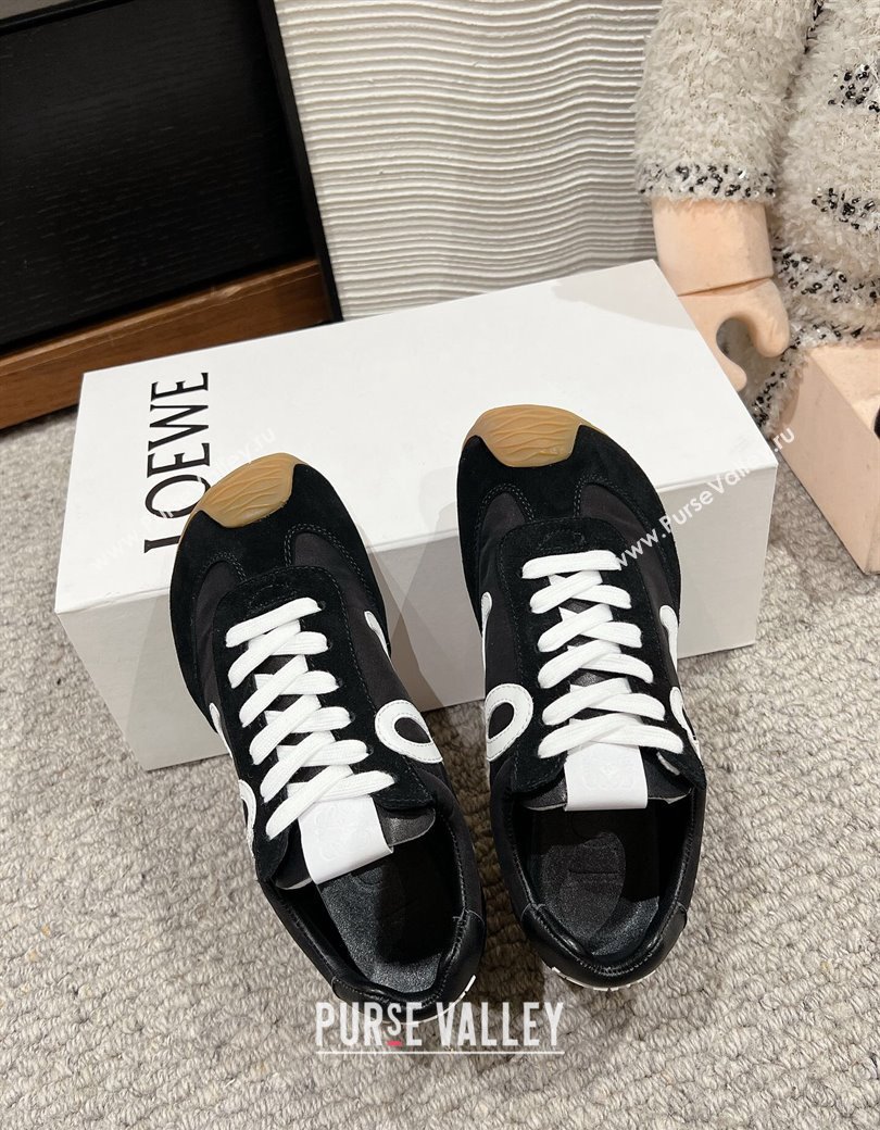 Loewe Ballet Runner 2.0 Sneakers in nylon and suede Black/White2 2024 ( For Women and Men) (SS-241224034)