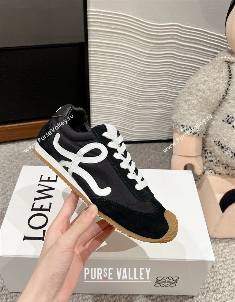 Loewe Ballet Runner 2.0 Sneakers in nylon and suede Black/White2 2024 ( For Women and Men) (SS-241224034)