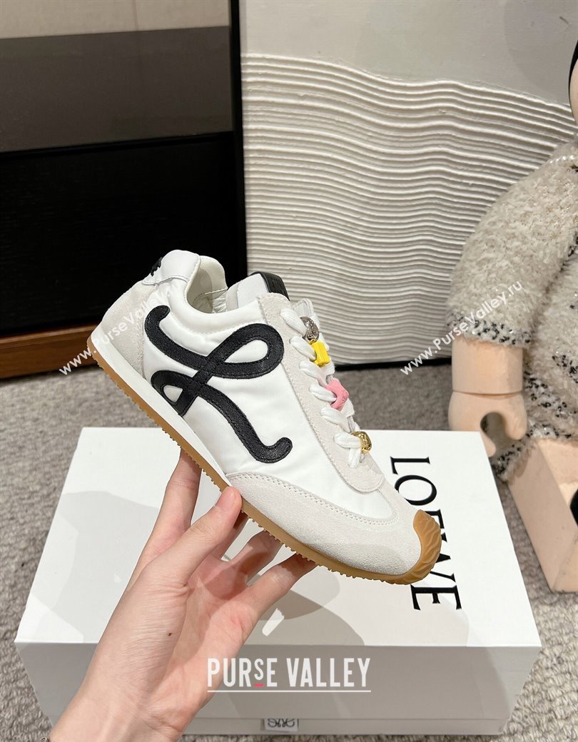 Loewe Ballet Runner 2.0 Sneakers in nylon and suede with charm White/Black 2024 ( For Women and Men) (SS-241224037)